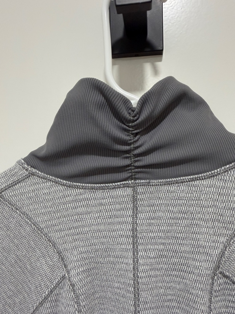lululemon Jacket - Picture 7 of 7